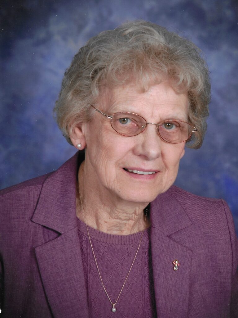 Evelyn Simon